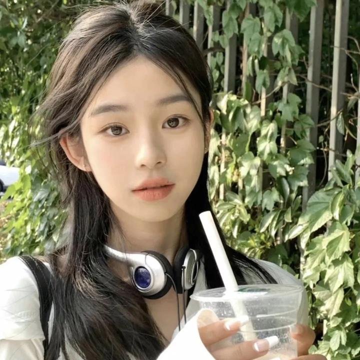 艾德与他的亡母